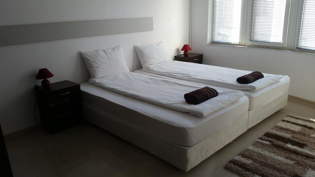 בורגאס 4U Apartment מראה חיצוני תמונה